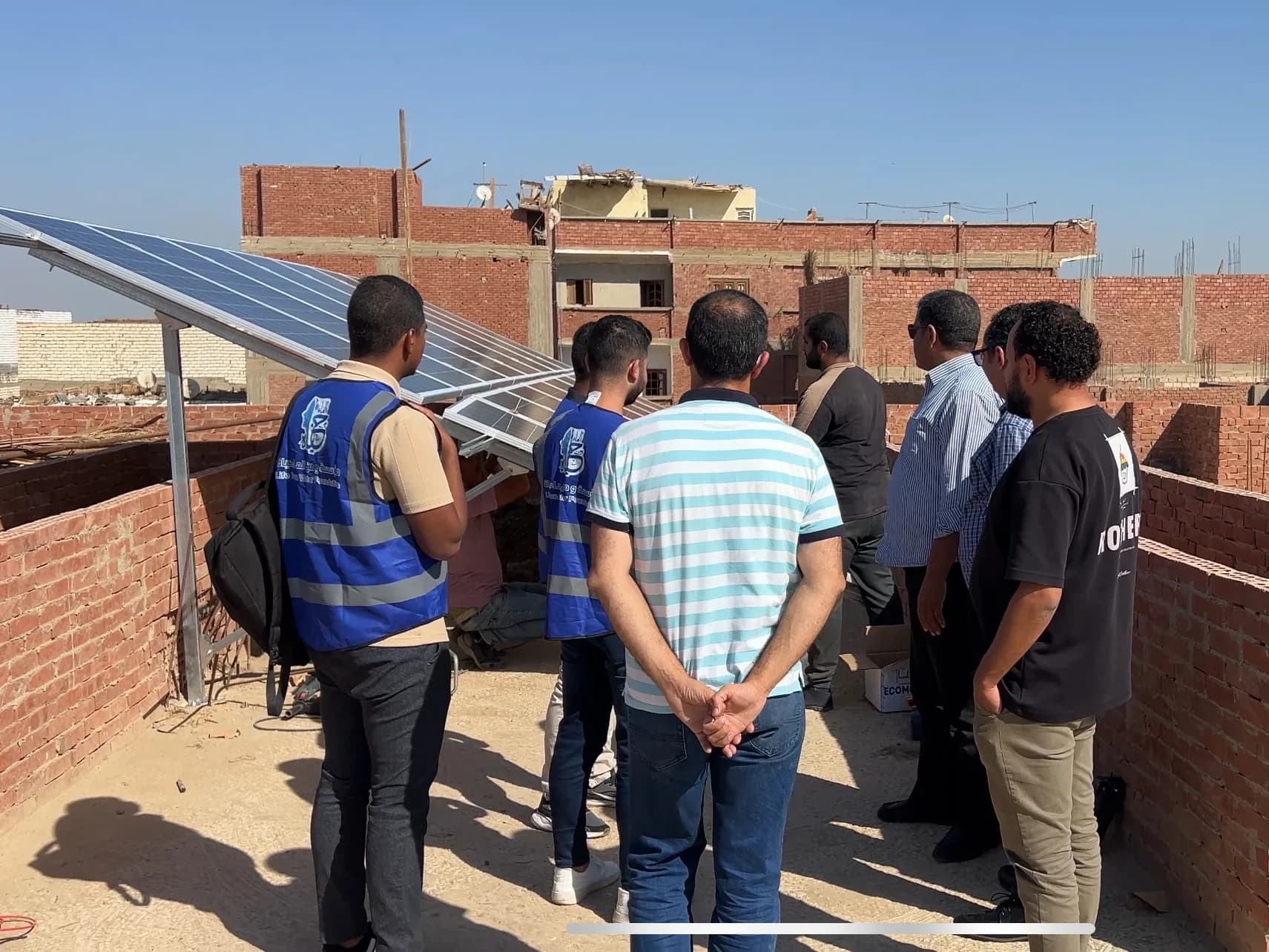 شراكة مؤسسة ومن الماء حياة مع Air Liquide في مشروع الطاقة الشمسية